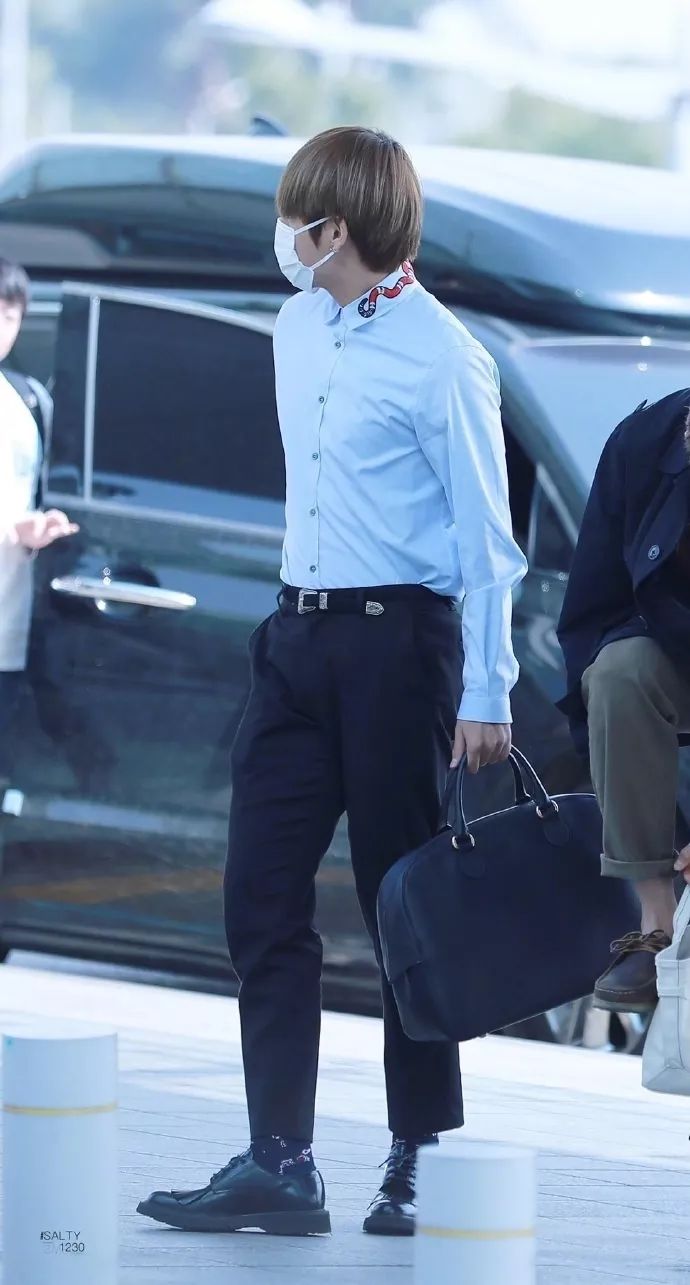 金泰亨生日快乐q版,金泰亨祝福别人生日快乐视频