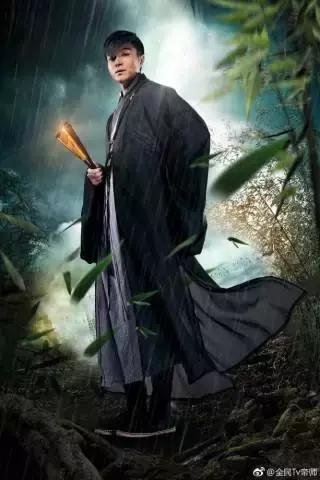 近期主播界舆论风口上的孙英雄:帝师究竟何许人也?