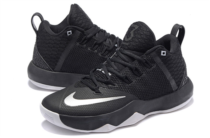 詹姆斯使节12和使节11哪个好,詹姆斯使节13好还是使节12好