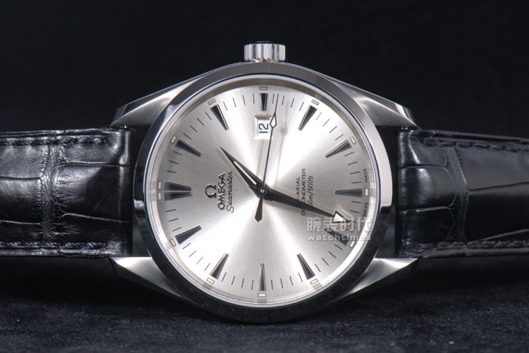 欧米茄8500假的多少钱,欧米茄海马po8500怎么上发条