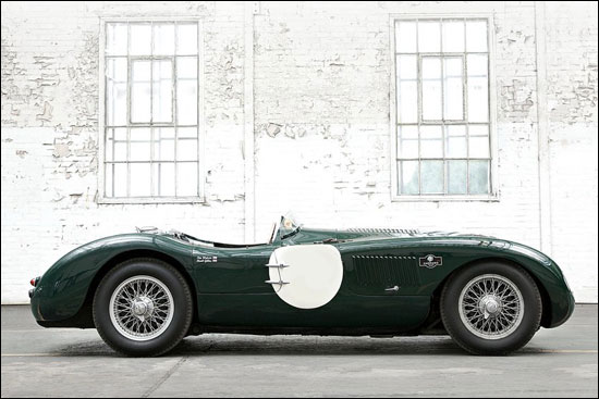 捷豹英国皇室座驾,捷豹是真的英国之宝吗