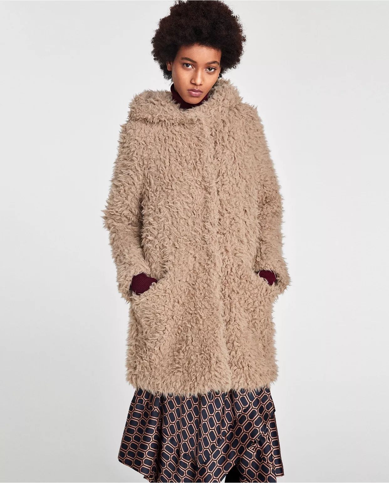 zara打折的衣服值得买吗,zara最值得买的大衣