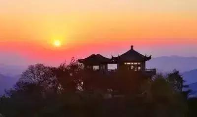 新年第一天去海边看日出,去海边看日出拍的照片