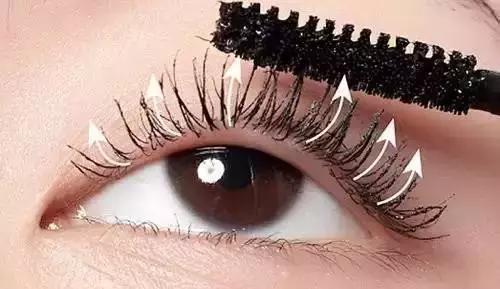 睫毛膏正确刷法，90%的人都刷错了！