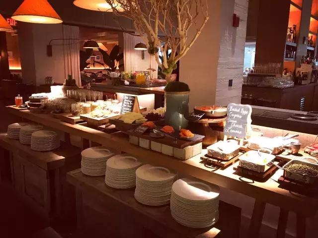 总有一个人在远方成为你的期待,每个人的内心都有一些想去的远方