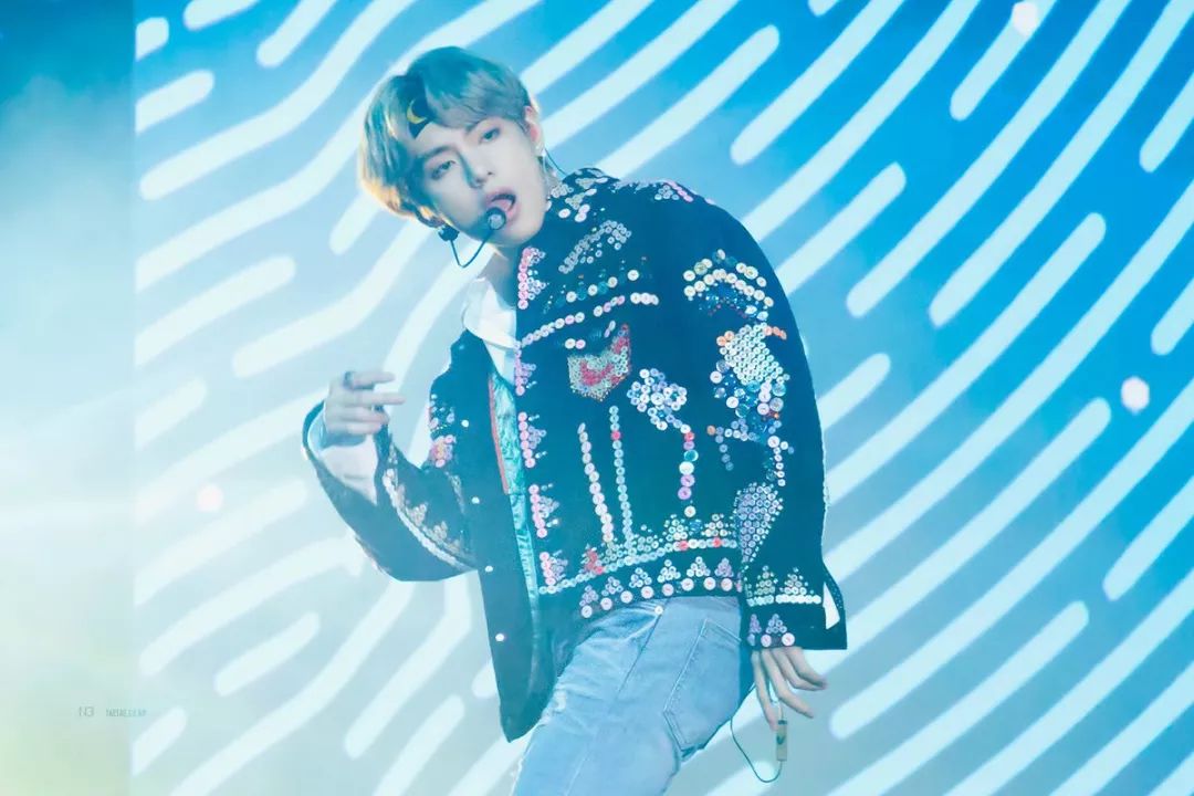 金泰亨生日快乐q版,金泰亨祝福别人生日快乐视频