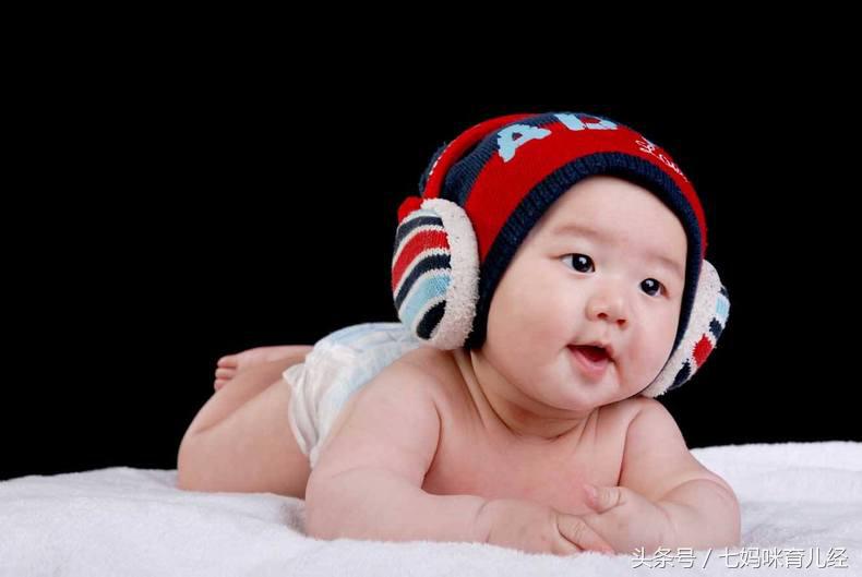 晚上喜欢趴着睡觉有什么好处坏处,一岁宝宝喜欢趴着睡觉是什么原因