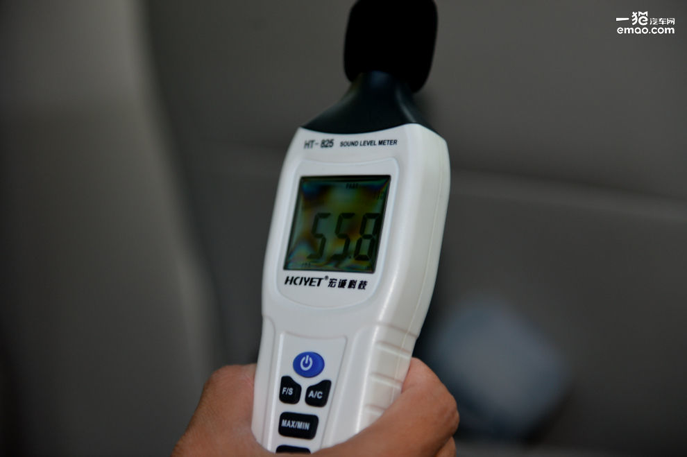 广汽传祺gm8和gl8油耗对比,性价比秒合资前辈试驾广汽传祺gm8