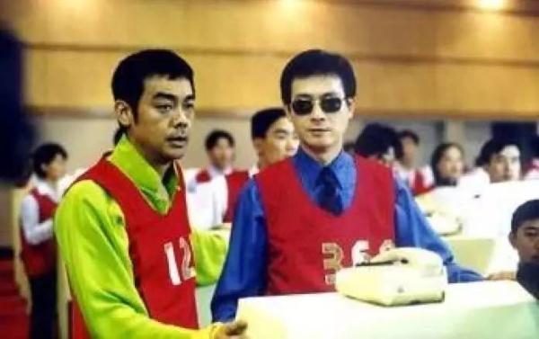 他的剧目一播出,股市就跌,34次中招,上个新闻都会跌