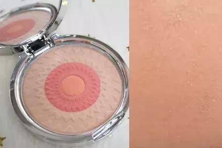 章子怡一身粉色系少女感满满,章子怡清爽有气质宛如18岁少女