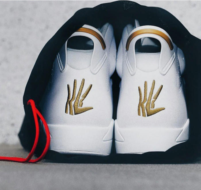 科比黑曼巴LOGO为什么这样设计