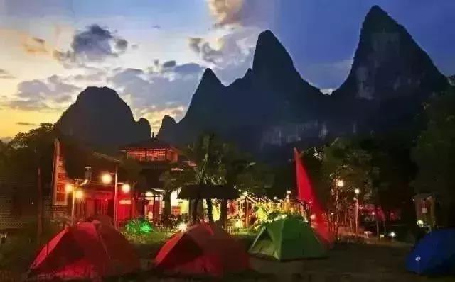 每逢佳节喜事多,每逢佳节喜事倍增