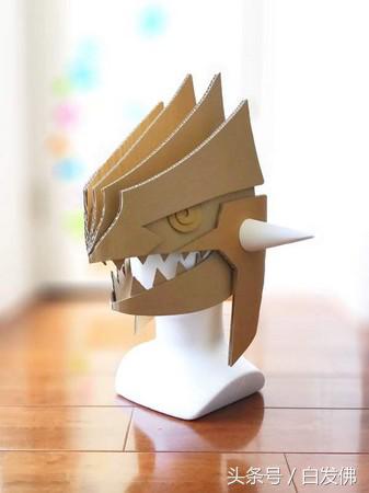 超逼真还原，老爸做的宠物小精灵鲤鱼王头套蠢到我献出膝盖1000次