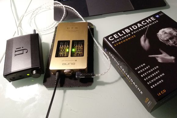 老初月谈 密码:iFI nano iDSD BL,轻松开启音乐之门