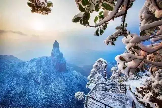 新年第一天去海边看日出,去海边看日出拍的照片