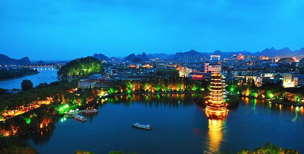 每逢佳节喜事多,每逢佳节喜事倍增