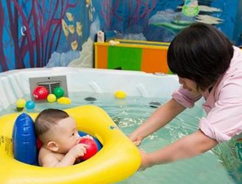 婴儿游泳馆加盟咨询,游乐慧游泳馆加盟店