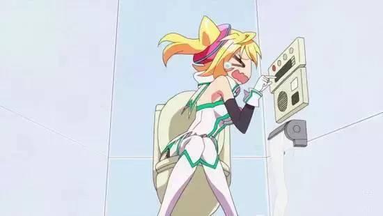 日本网友热议话题:动漫女角上厕所该不该脱裙子?