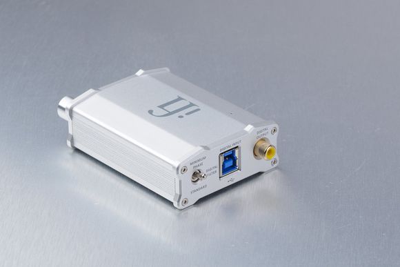 老初月谈 密码:iFI nano iDSD BL,轻松开启音乐之门