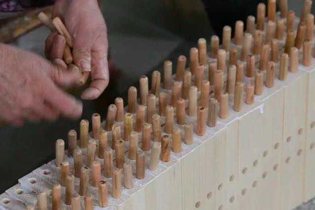 花了买原木家具的钱，却买到了这些东西