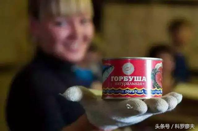 鱼子酱25万一小勺,最顶级鱼子酱是哪个国家生产的