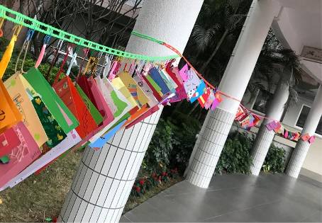 三年级英语新年贺卡制作过程内容,小学三年级英语新年贺卡制作