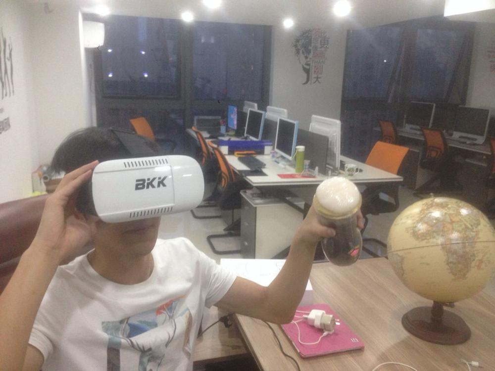 他说无人零售和情趣用品是最佳CP铺商圈铺酒店还搬入情侣床头