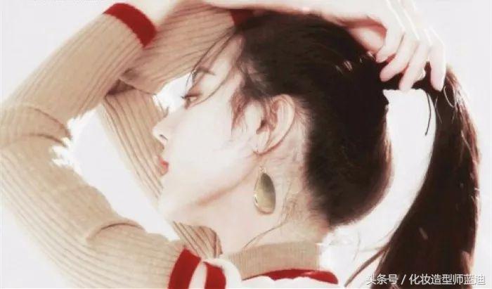 迪丽热巴同款高马尾怎么扎,迪丽热巴同款灯笼马尾辫