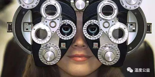 感觉看不清楚东西怎么办,看不清东西的感觉