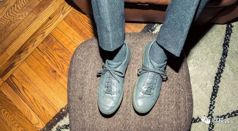 怎么避免穿小鞋子,如何避开穿衣雷区