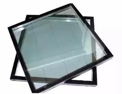 窗户中空玻璃起雾有什么影响,室内中空玻璃起雾什么情况