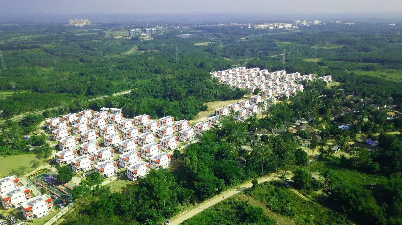 2018年第一天白沙南班村195户村民喜迁新居