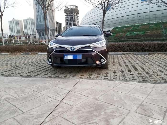 丰田凯美瑞漂亮大气又省油,丰田凯美瑞哪一款最好看最好