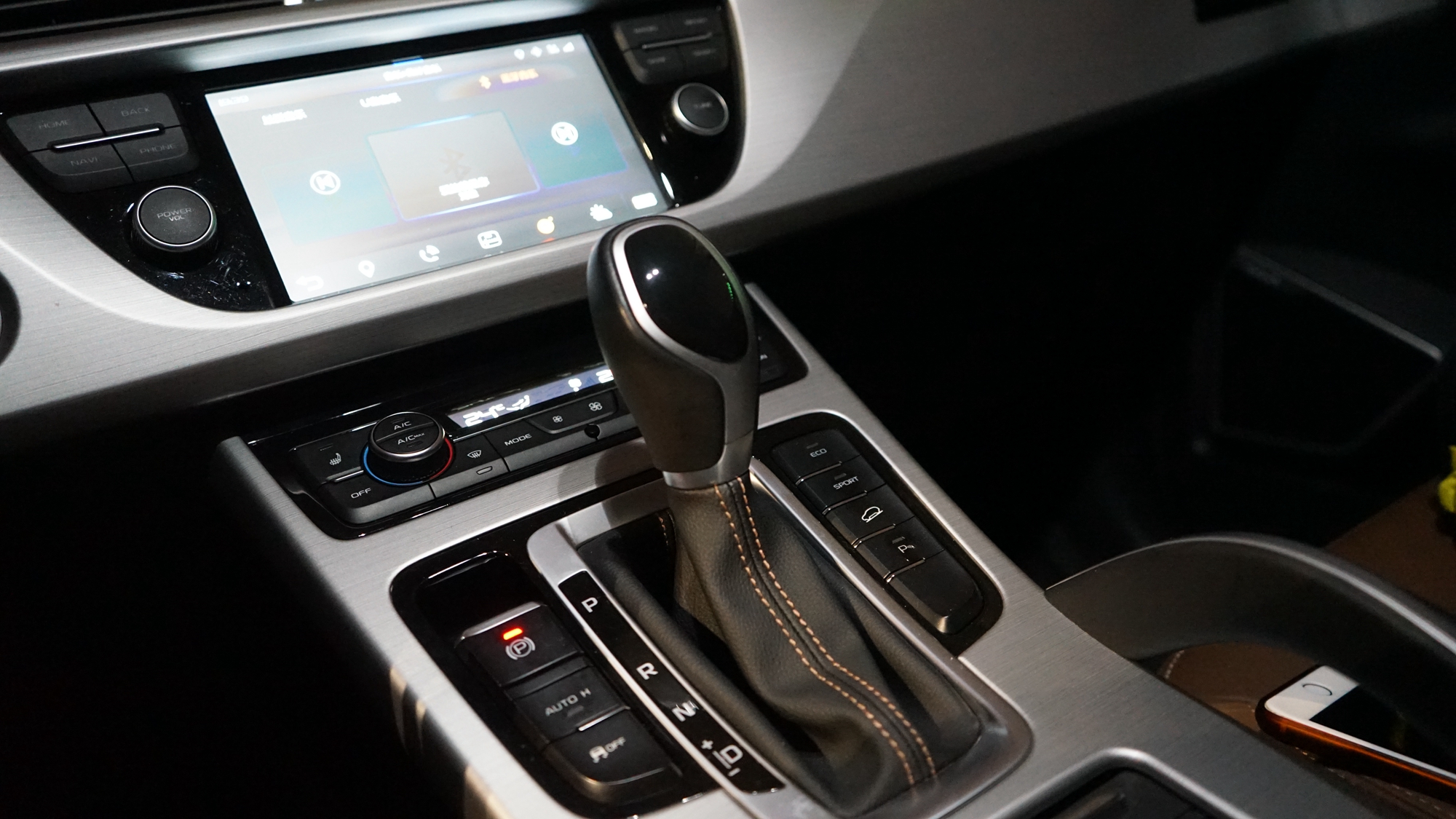 深度测评博越cool,10万上路的suv吉利博越性价比之王