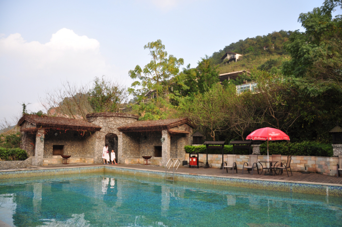 广东最大溶洞,广东洞中温泉