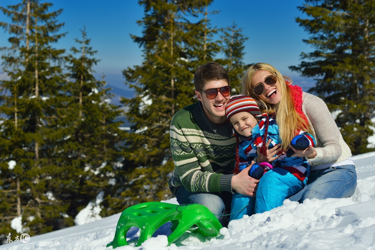 5岁看3d电影对眼睛有伤害吗,小孩子看3d电影对视力有影响吗