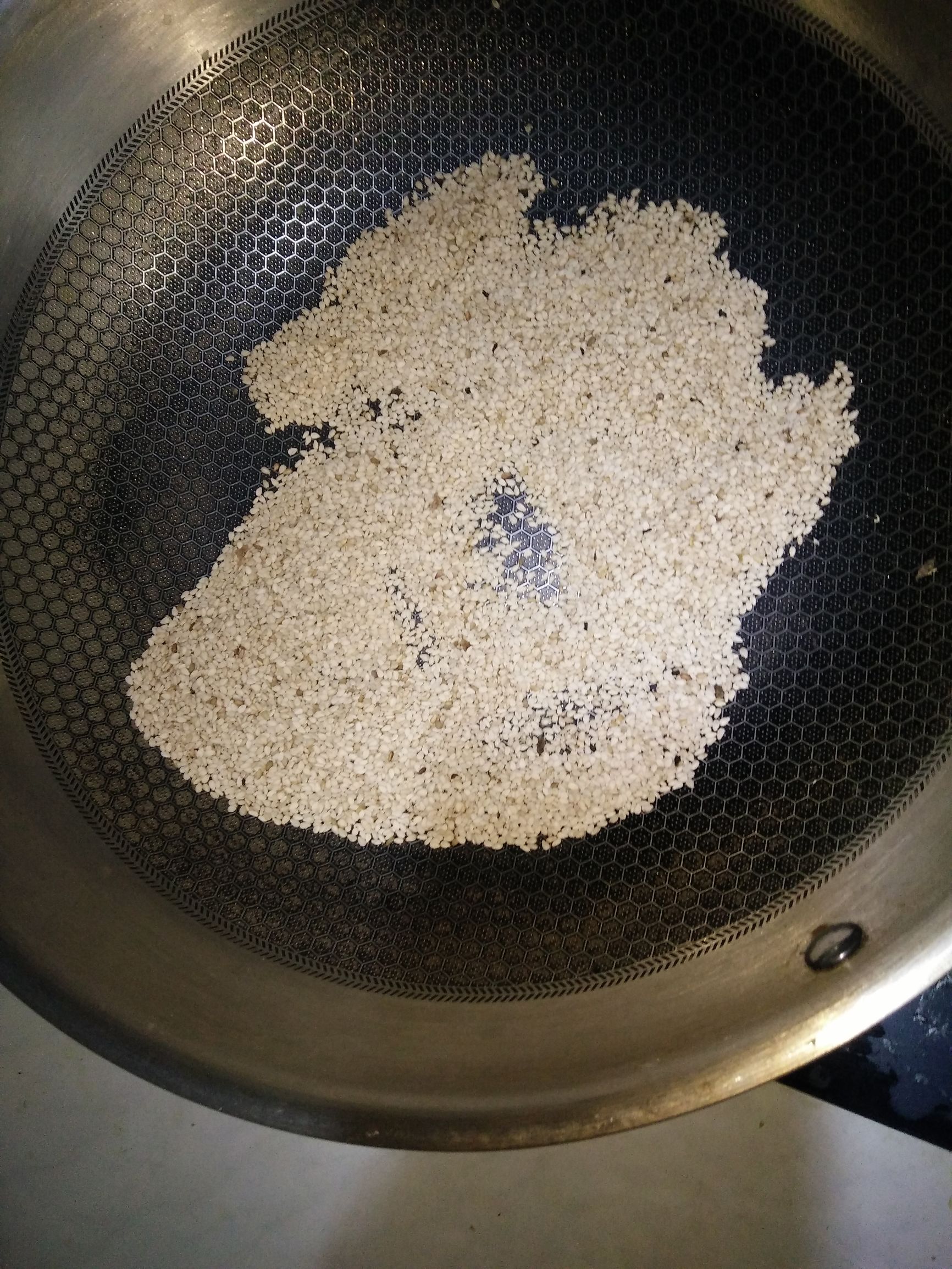 酥脆鸡内金焦馍怎么做,周口鸡内金焦馍都是咋生产的