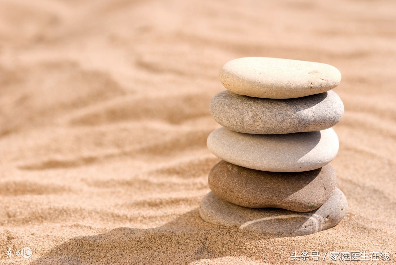 起风了眼睛进了沙子怎么处理,刮风眼睛进沙子怎么处理