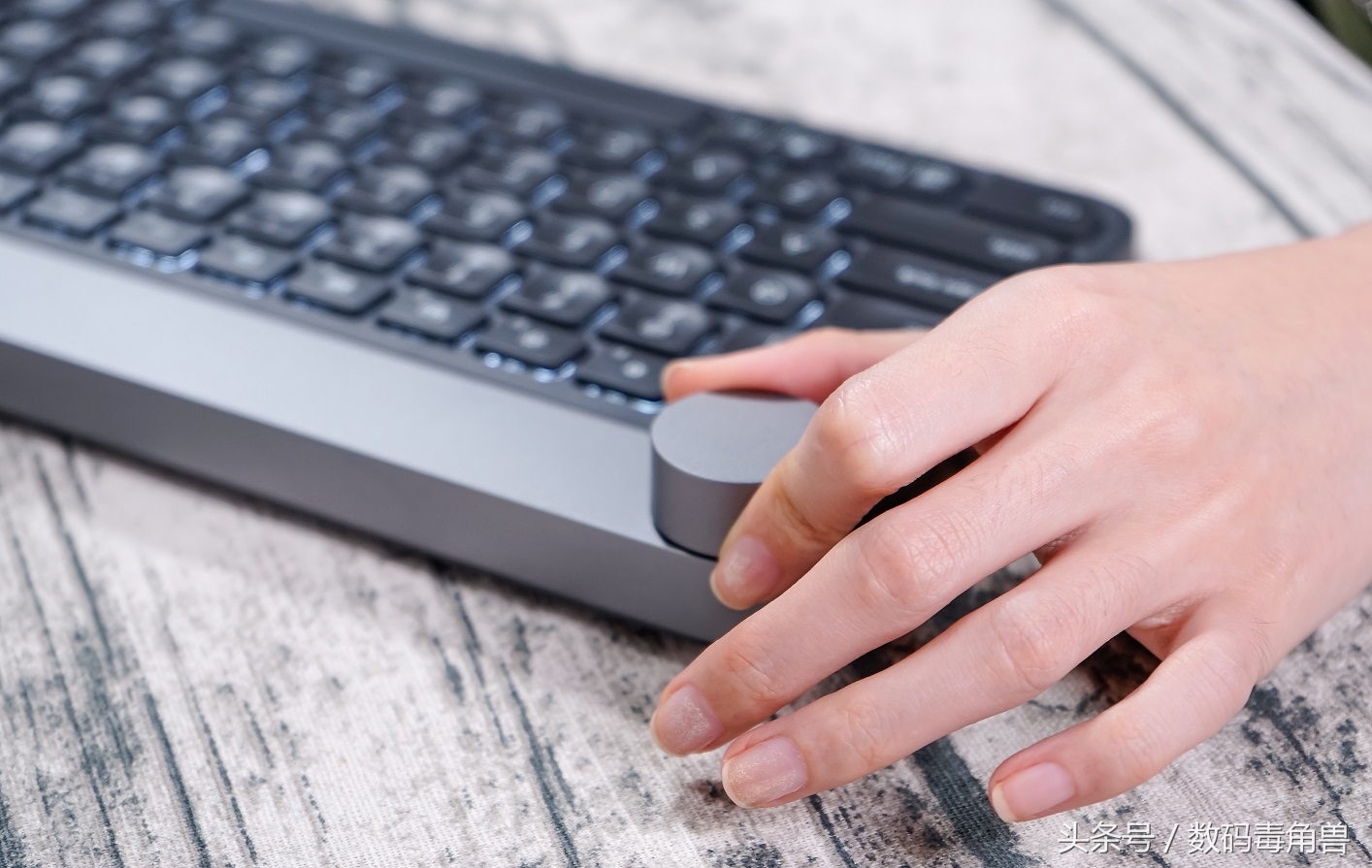 罗技craft键盘测评,罗技craft键盘适合玩游戏吗