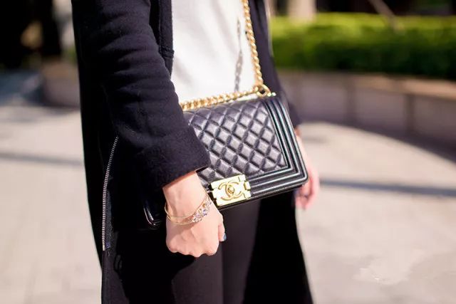 chanel值得买的包2022,chanel最值得入手的包