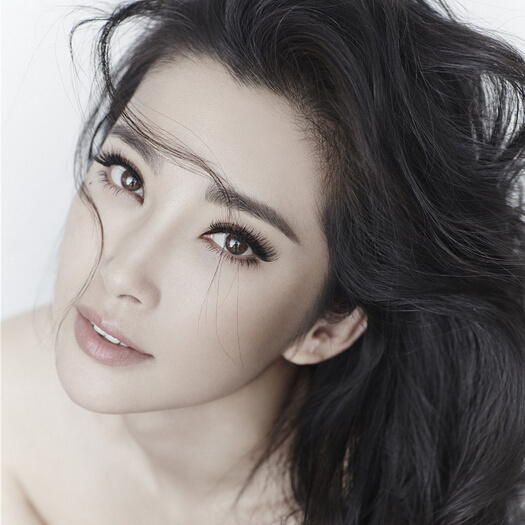 无需动刀的整容术?2018最IN眉形不是平眉、一字眉,而是……