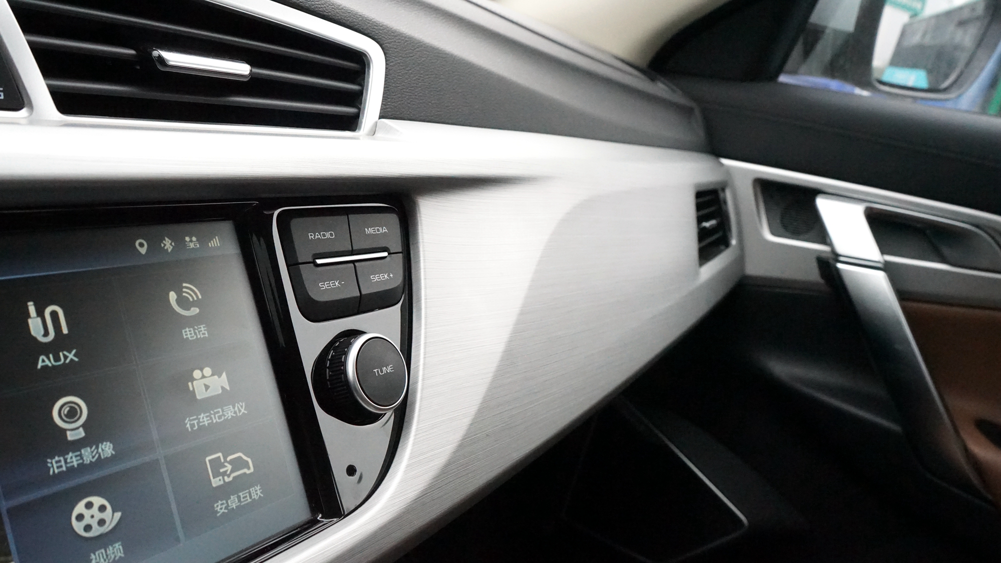 深度测评博越cool,10万上路的suv吉利博越性价比之王