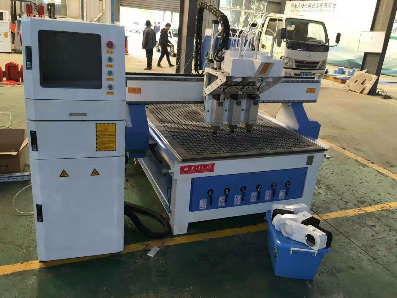 木工开料雕刻机操作规范与标准,木工开料机和雕刻机有什么区别