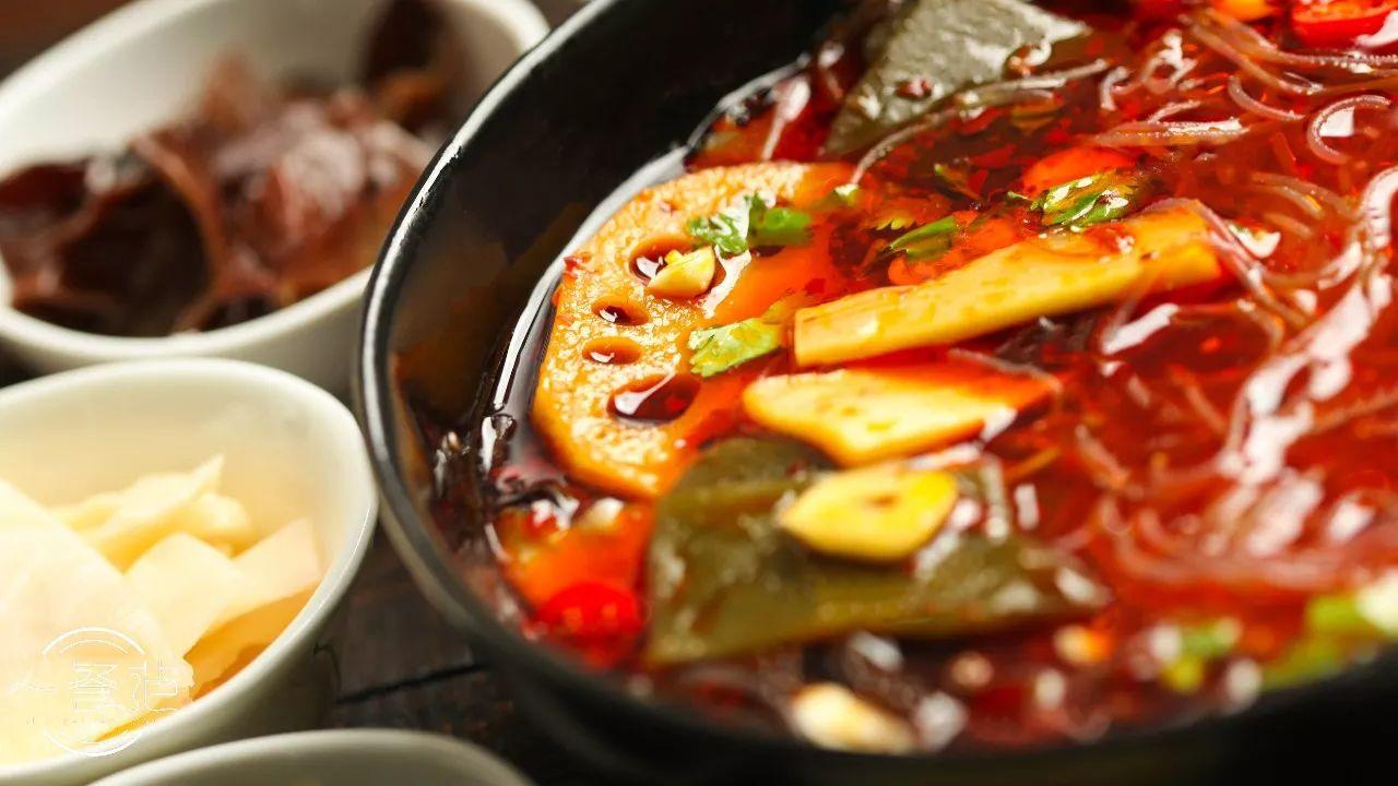 不用电不用火一瓶冷水吃火锅,不用热水就能煮的火锅