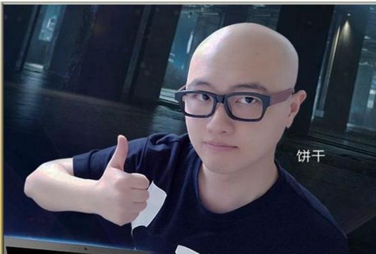 斗鱼老牌主播聊黑幕，人气十分钟下降四十万！还说没限制人气？