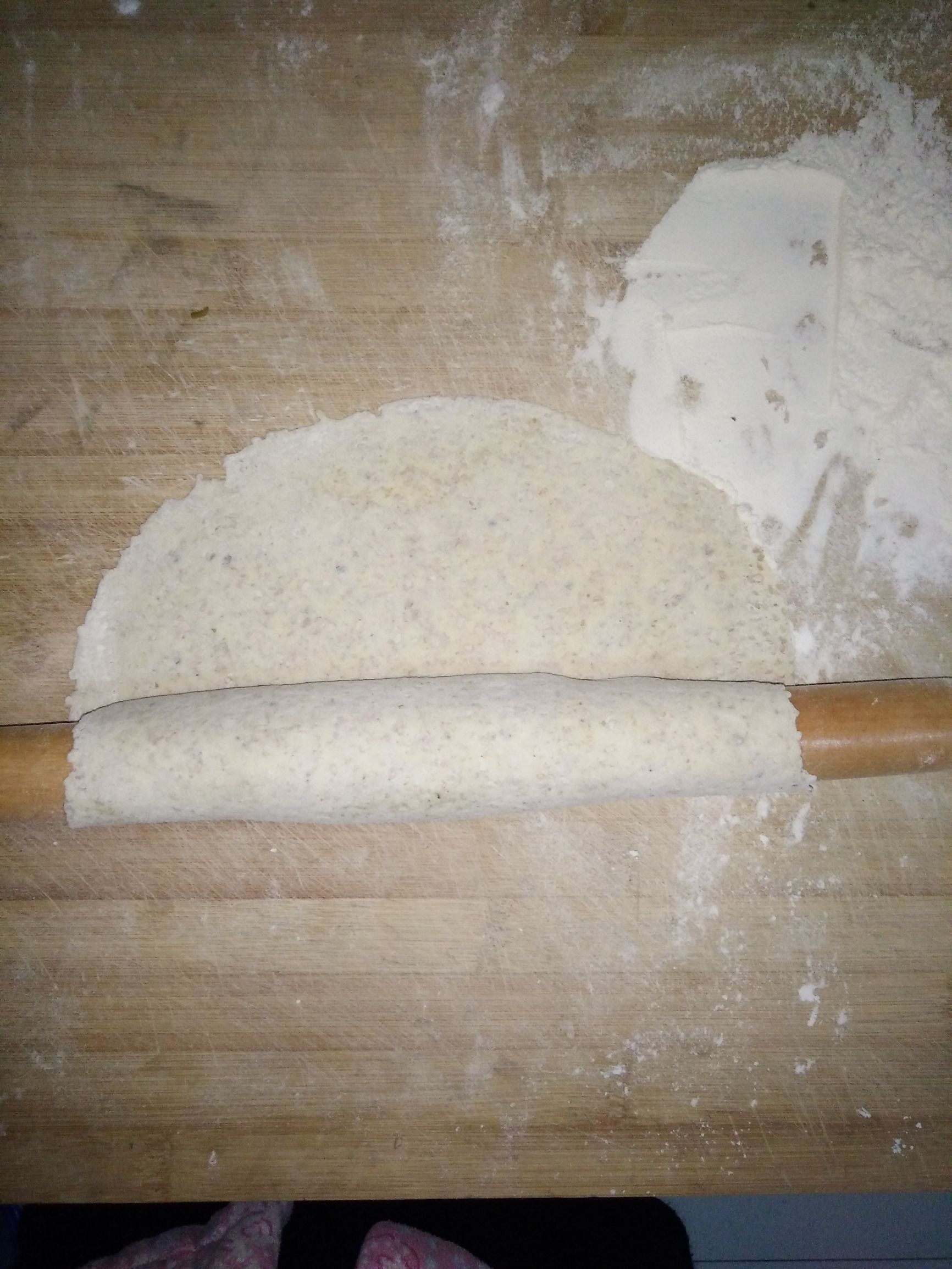 酥脆鸡内金焦馍怎么做,周口鸡内金焦馍都是咋生产的