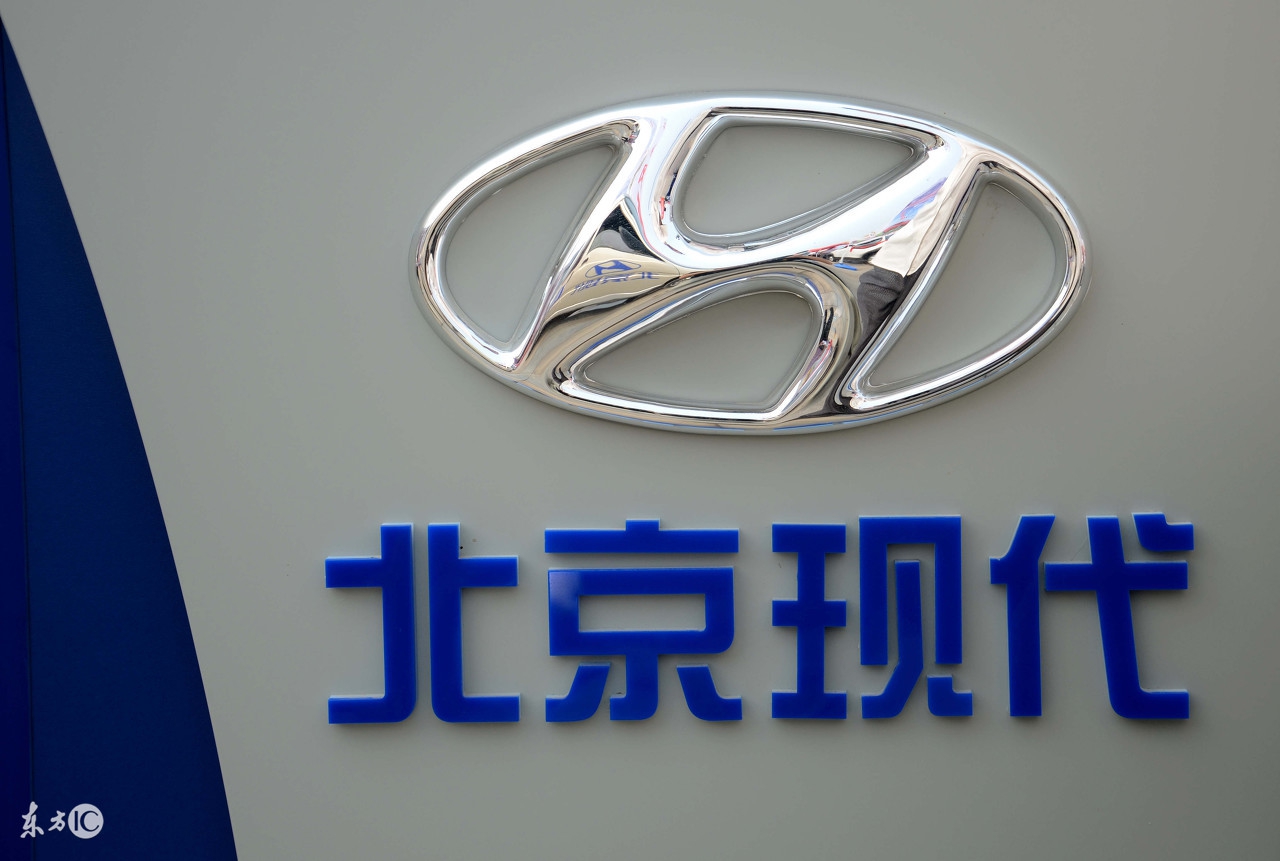 现代领动车架生锈,现代领动三元催化接头处生锈