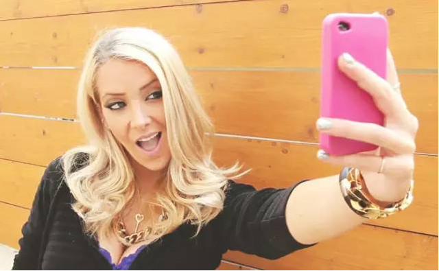 网红拍自杀者遗体是什么情况为什么拍自杀者遗体