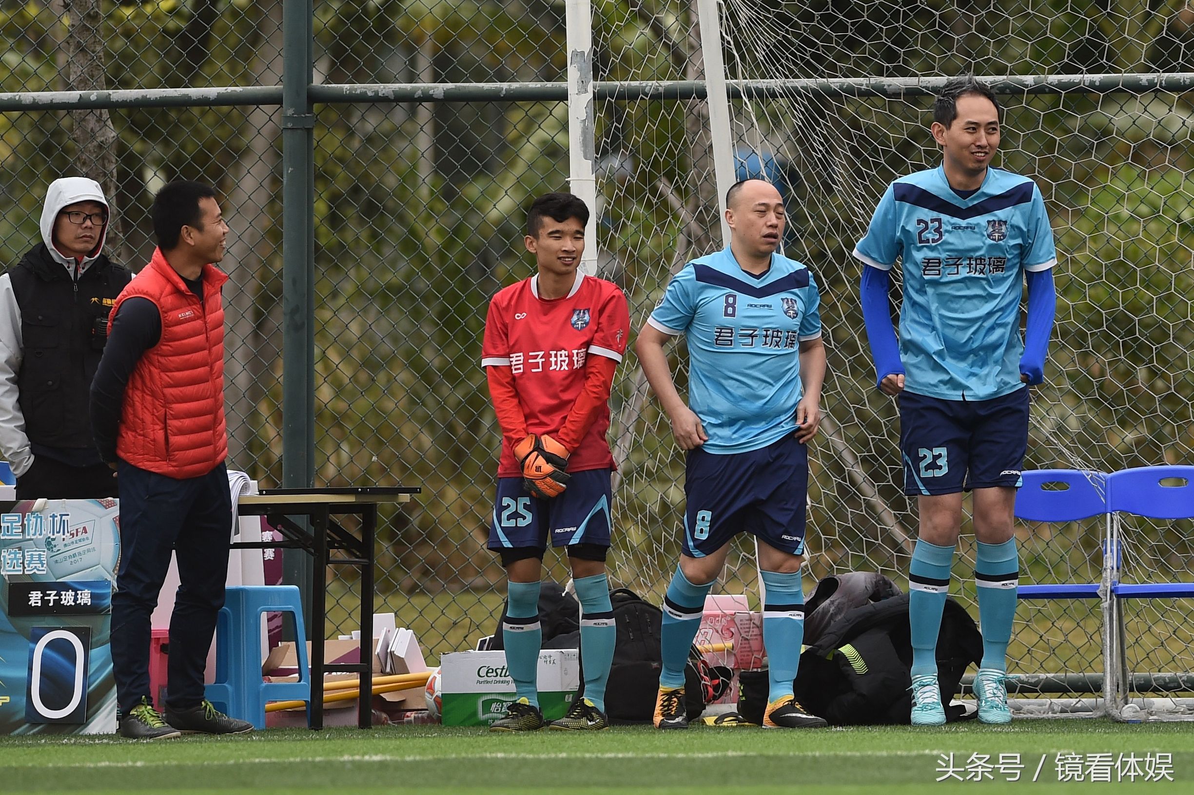 2017镜看体娱与佛山体育的50瞬间｜与巴萨球员偶遇与草根球星并肩