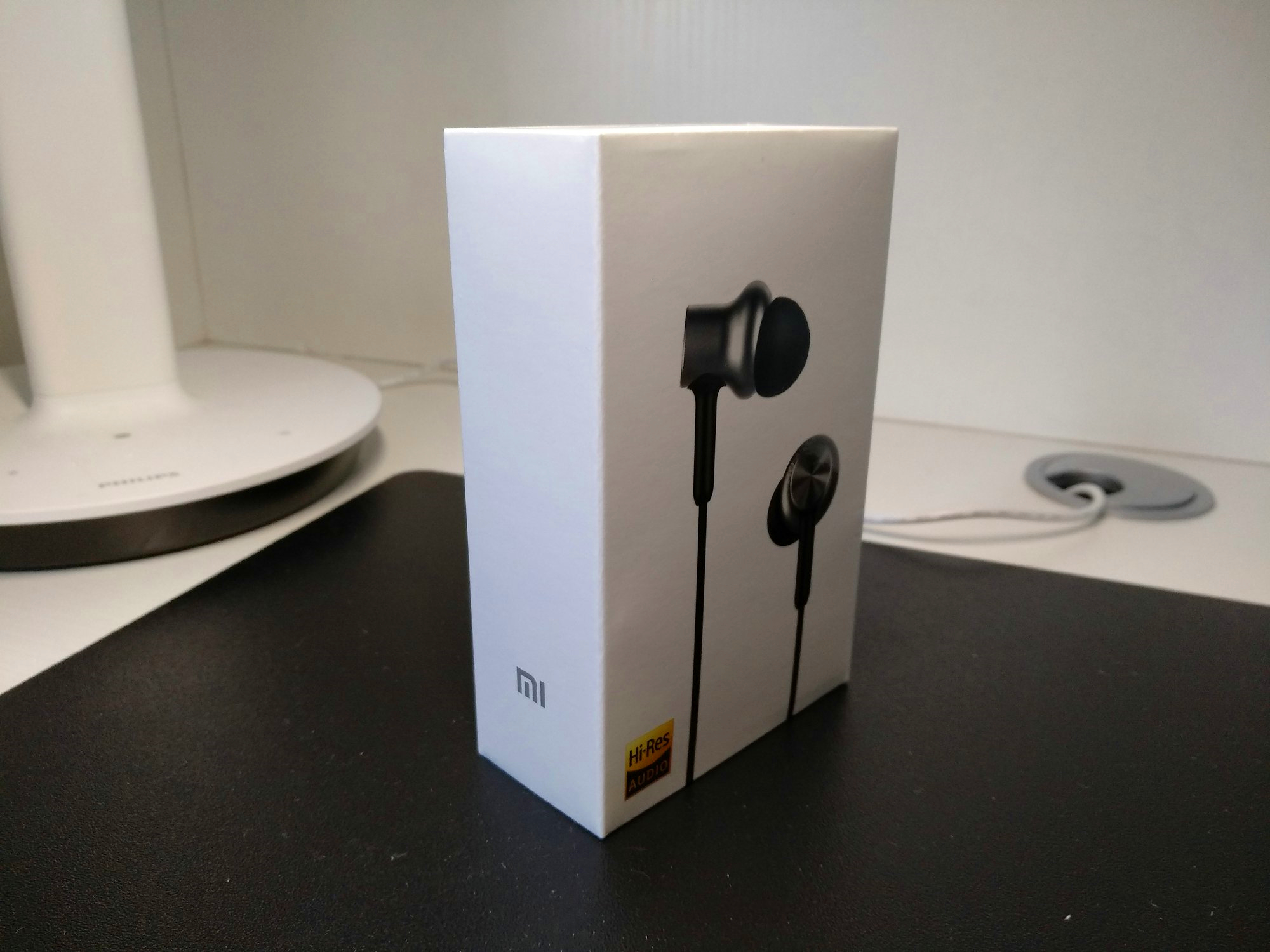 小米圈铁耳机pro发布,小米最好的耳机是圈铁耳机pro吗